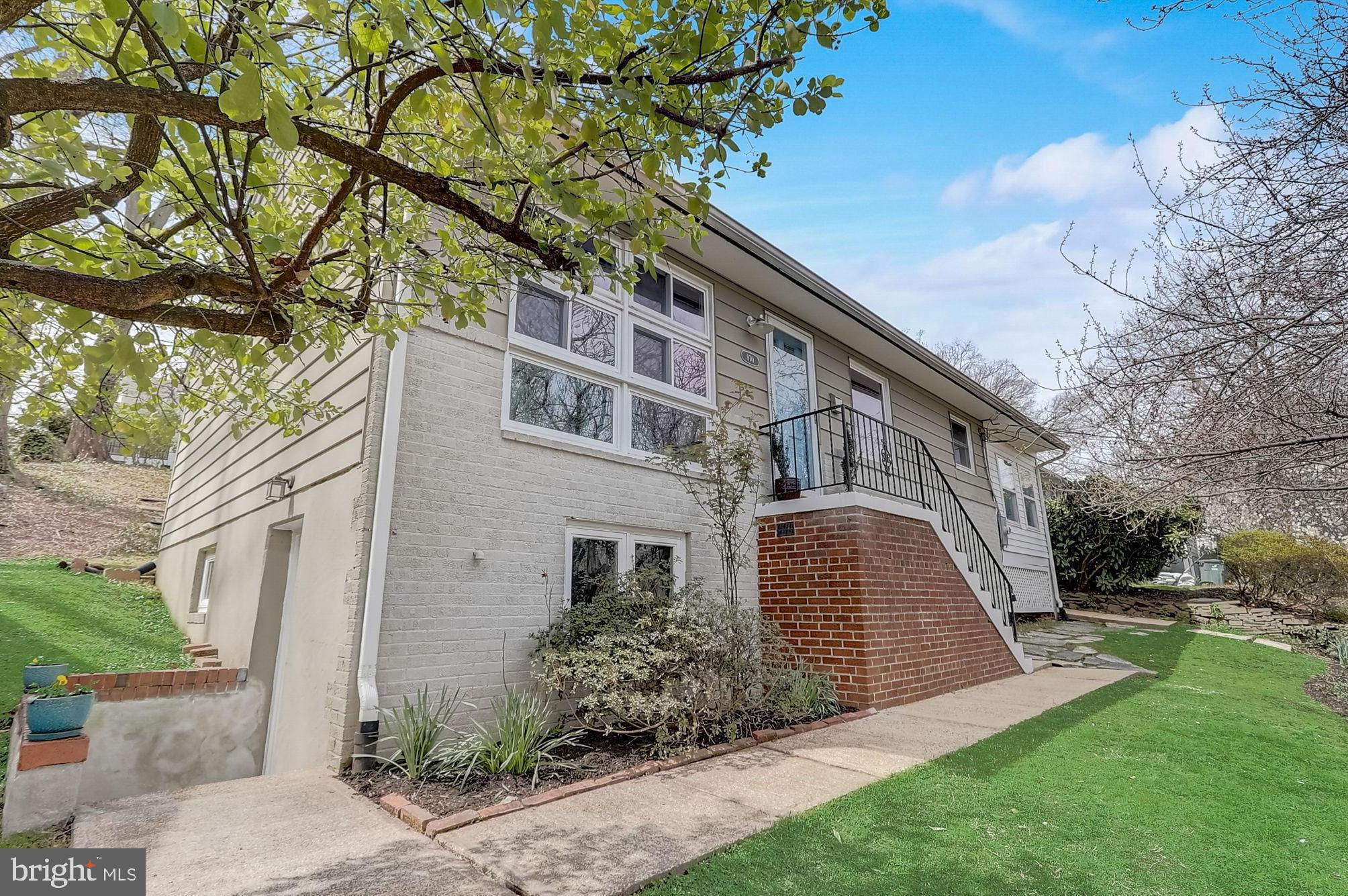 Another Property Sold - 870 N Arlington Mill Drive, Arlington, VA 22205