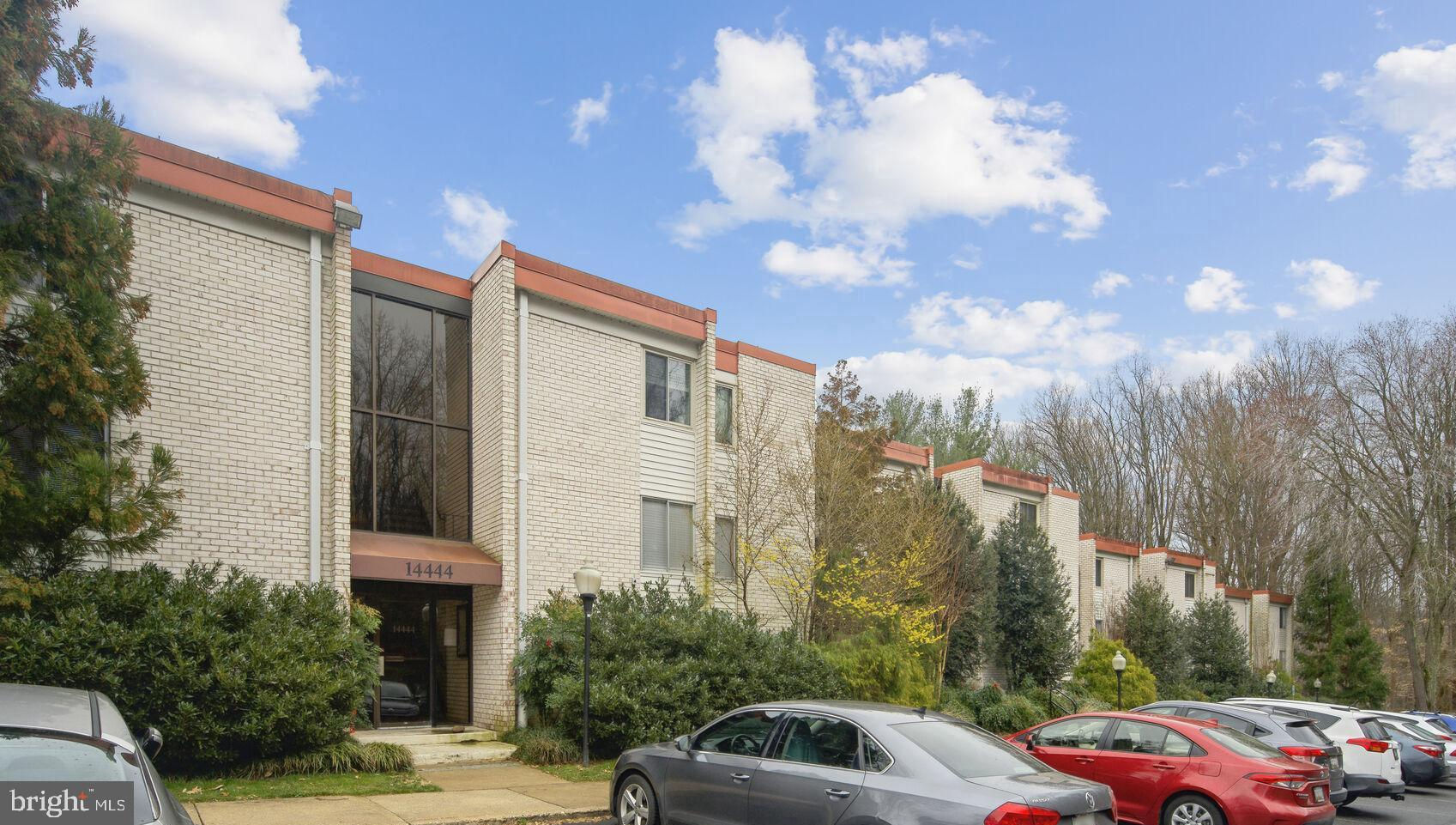 14444 Parkvale Road 6, Rockville, MD 20853 is now new to the market!