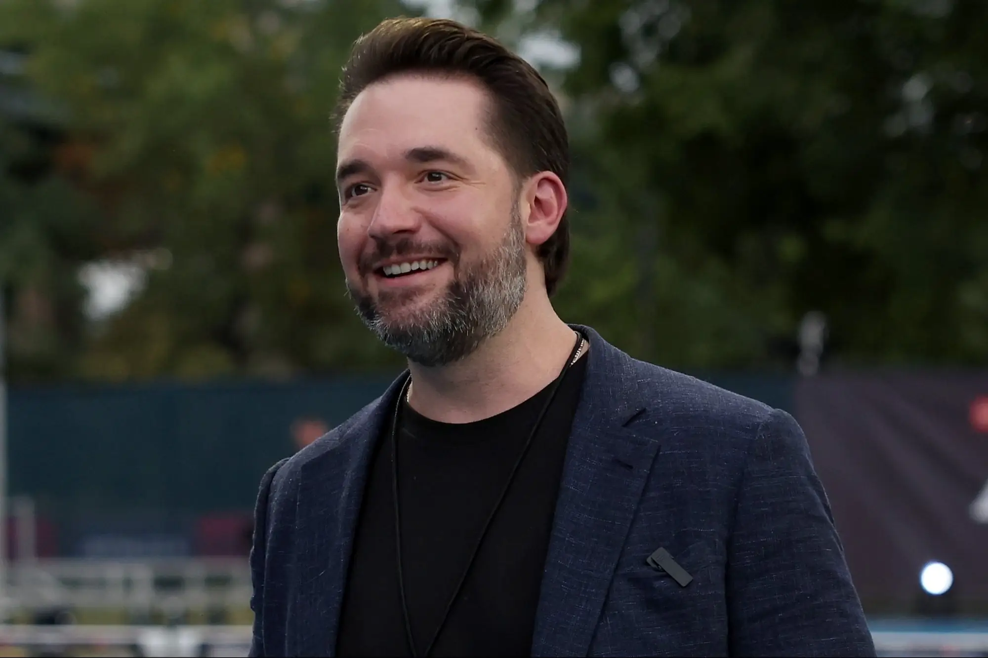 'We Can Do It Better': A Reddit Rival Just Relaunched — With Alexis Ohanian on Its Board