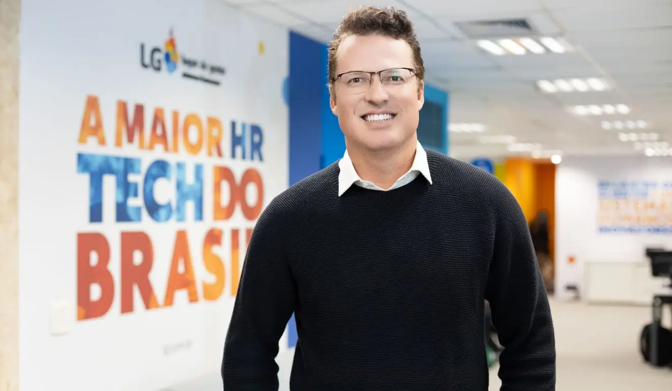 LG lugar de gente dá partida nas aquisições com compra da Moavi