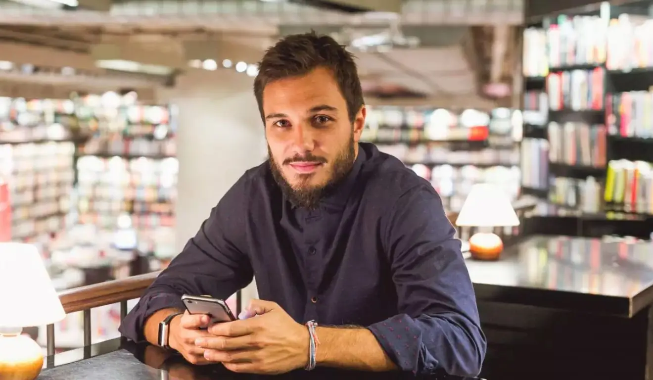 Empresa brasileira de educação tem IA no board de diretores