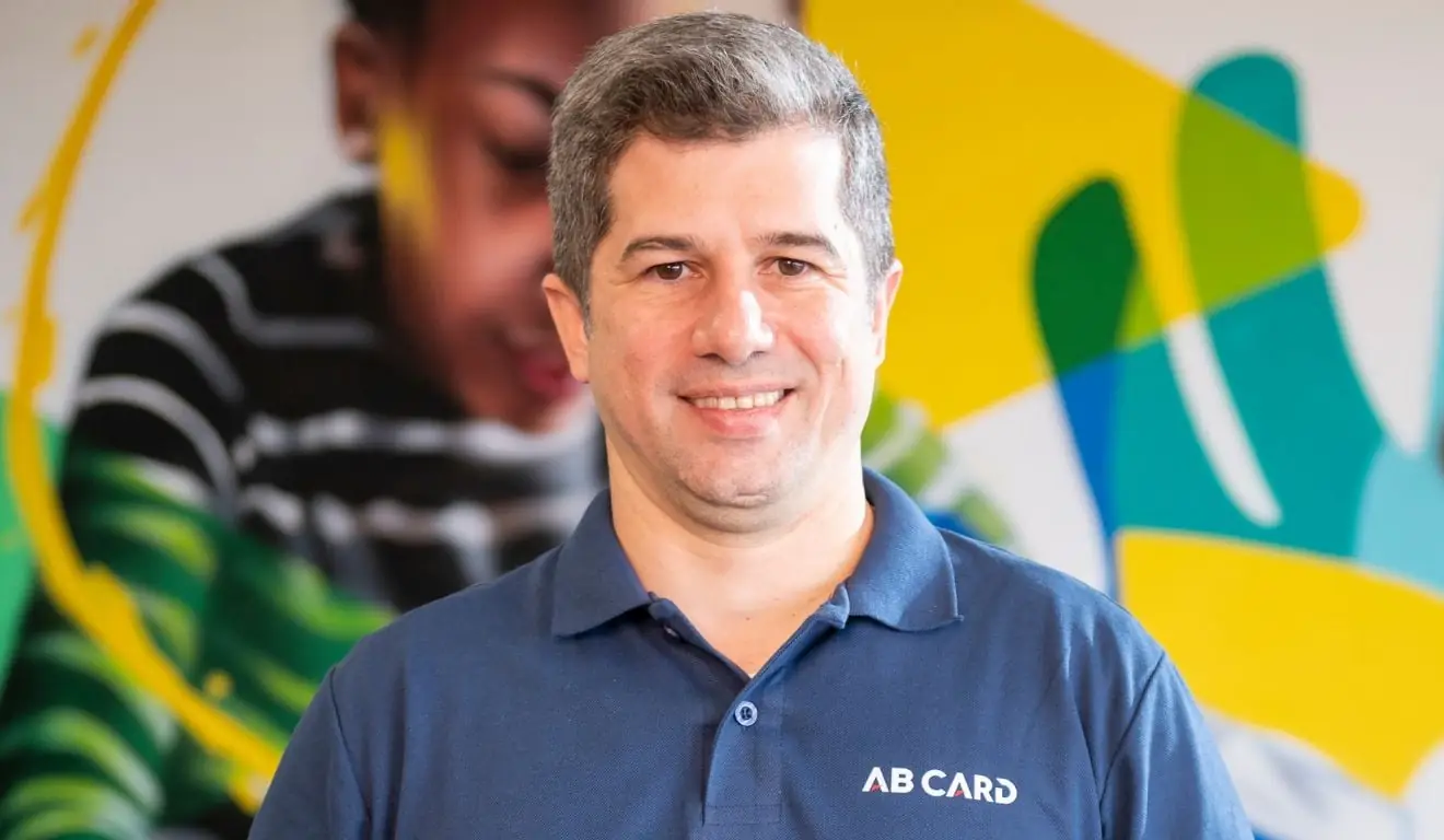 AB Card capta R$ 1M com DOMO.VC e prepara expansão nacional