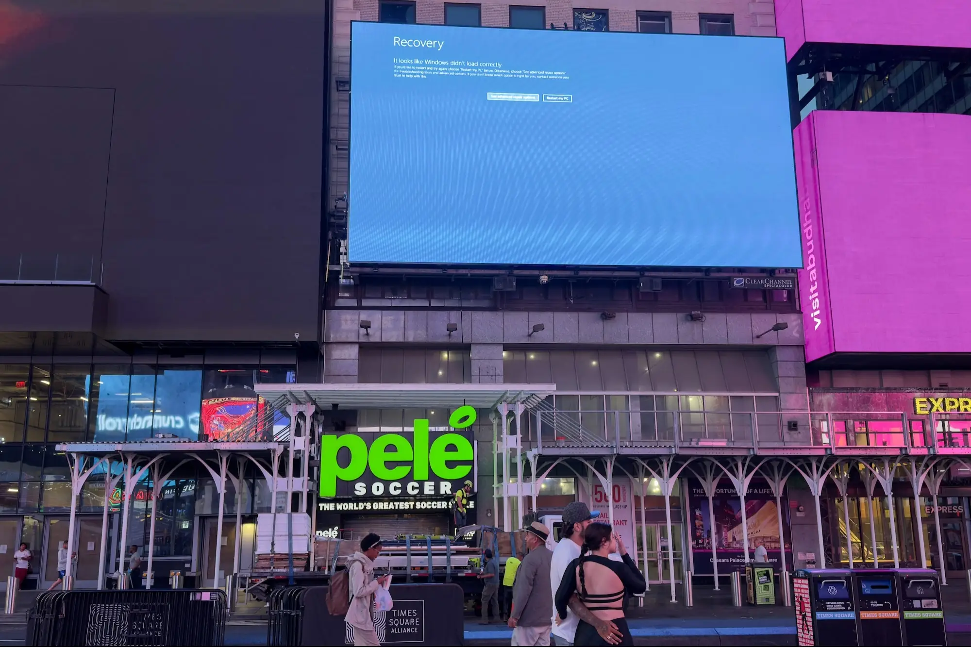 Microsoft's 'Blue Screen of Death' Is Changing Forever. Here's What's Taking Its Place.