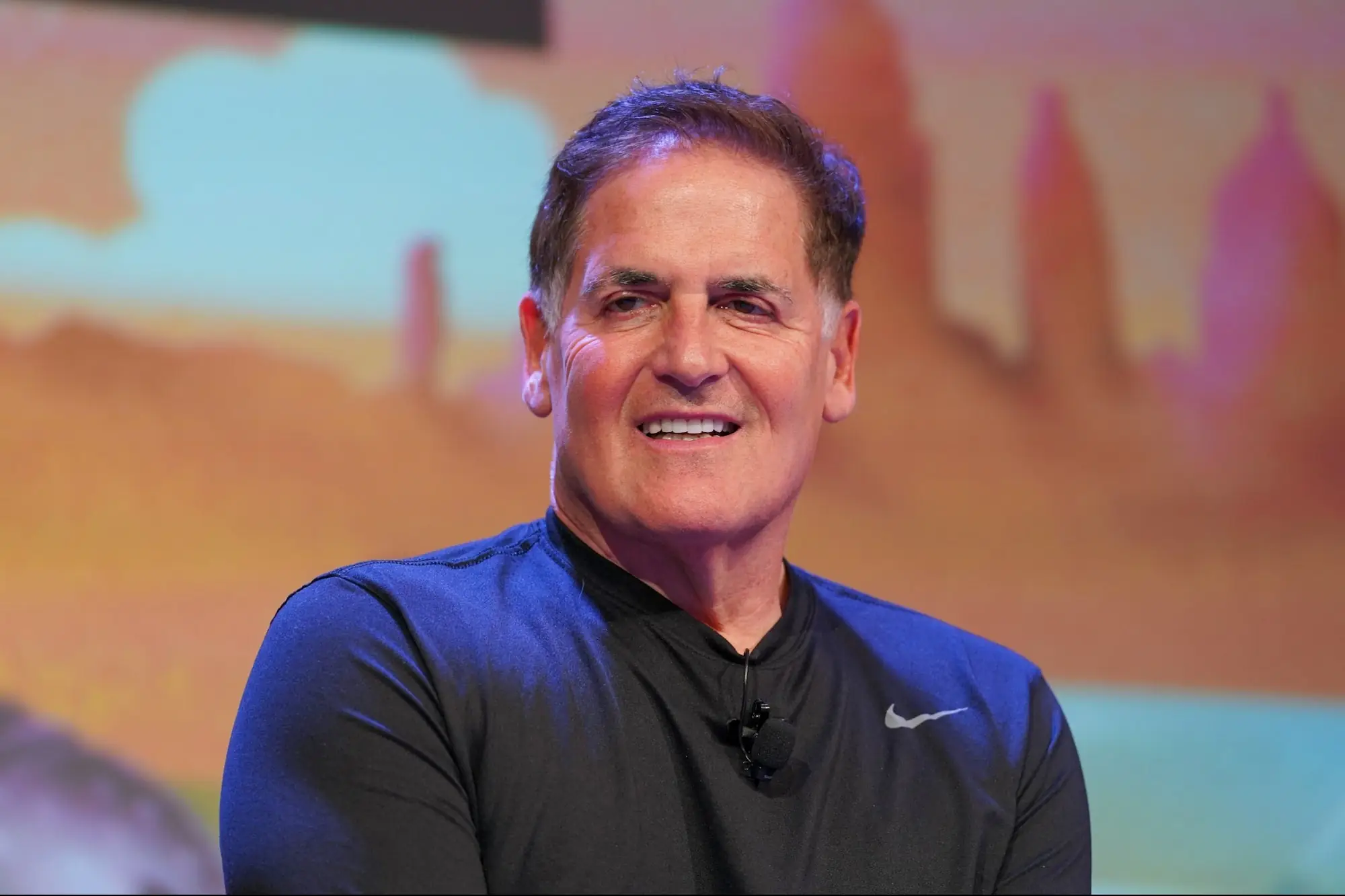 'Original White Collar Displacements': Mark Cuban Compares AI Taking Jobs to When There Was '2 [Million] Secretaries'