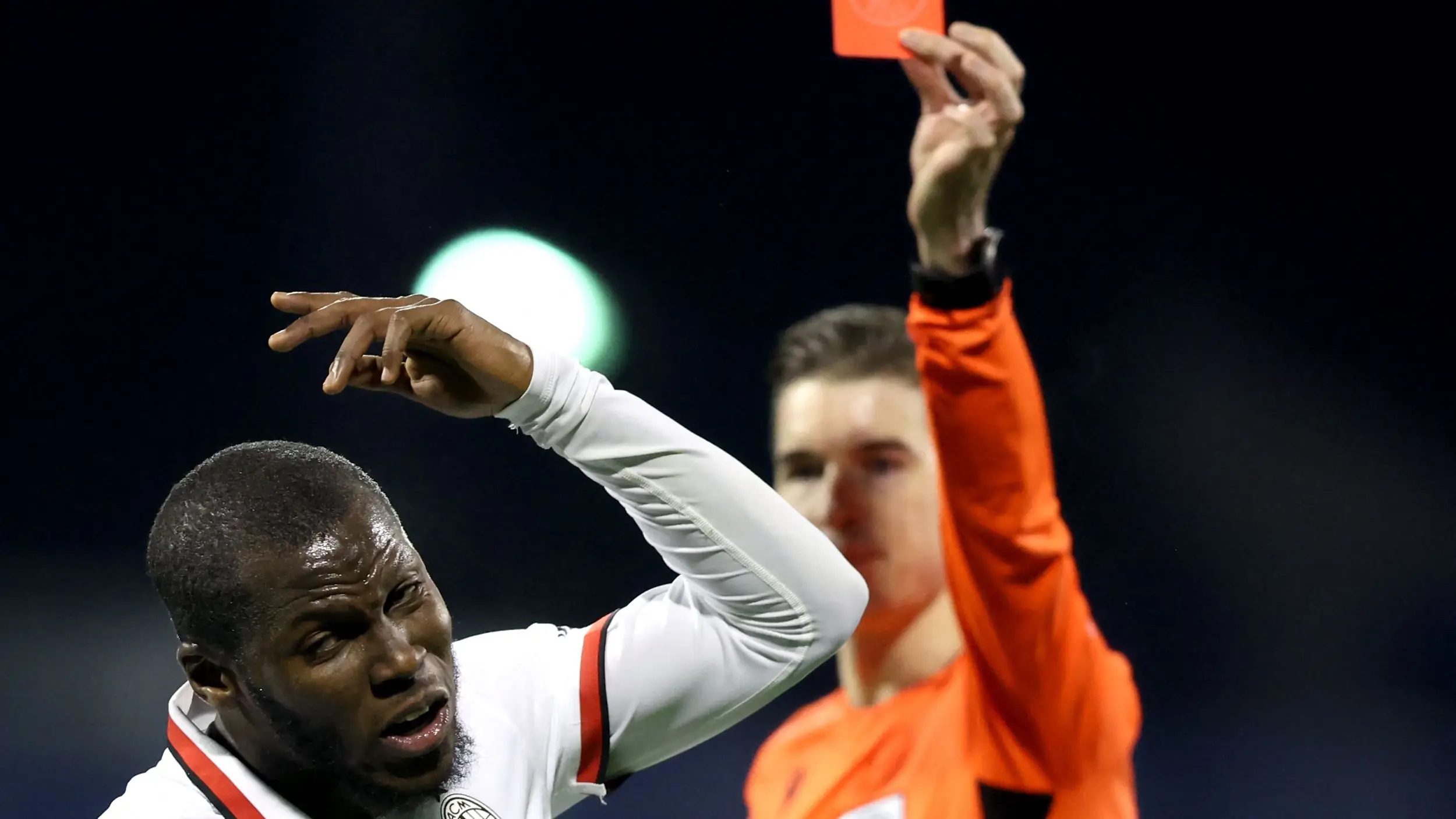 USMNT's Yunus Musah sees yellow twice in first half, controversially sent off in AC Milan's UCL clash with Dinamo Zagreb