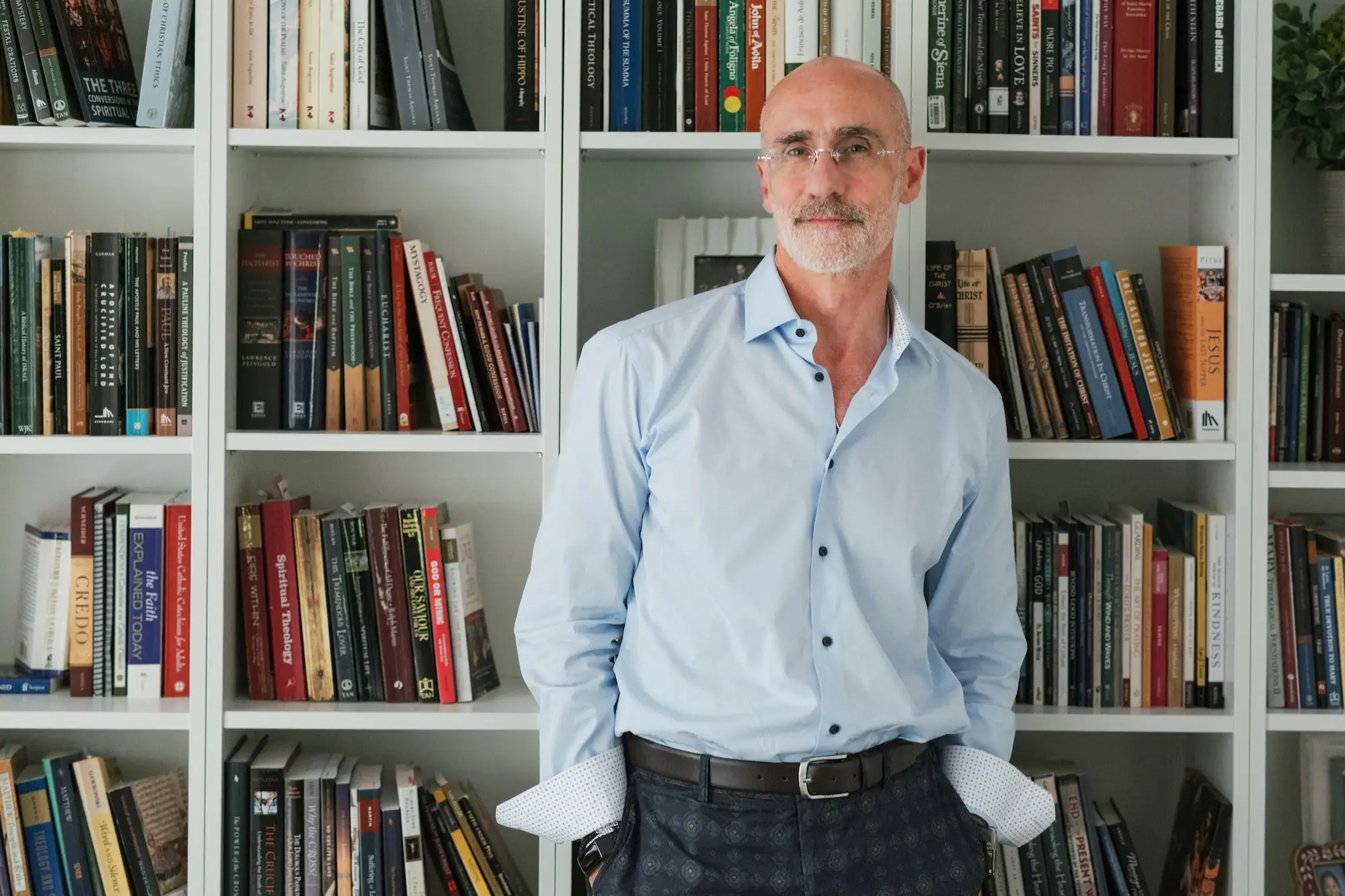 This Happiness Expert at Harvard Business School Reveals the 'Big Mistake' You're Making — Plus the Money and Career Secrets That Lead to Real Satisfaction