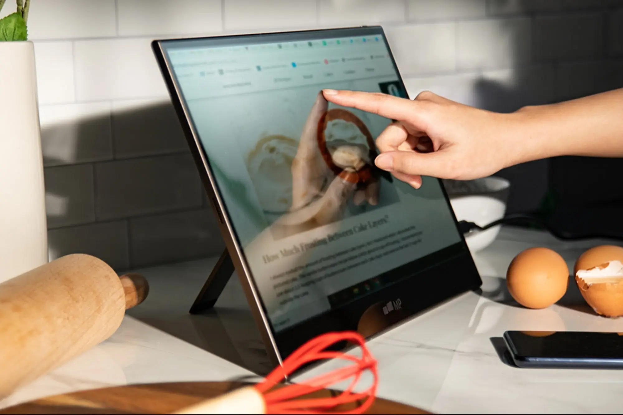 Work Better from Anywhere with This Portable Touchscreen Monitor | Entrepreneur