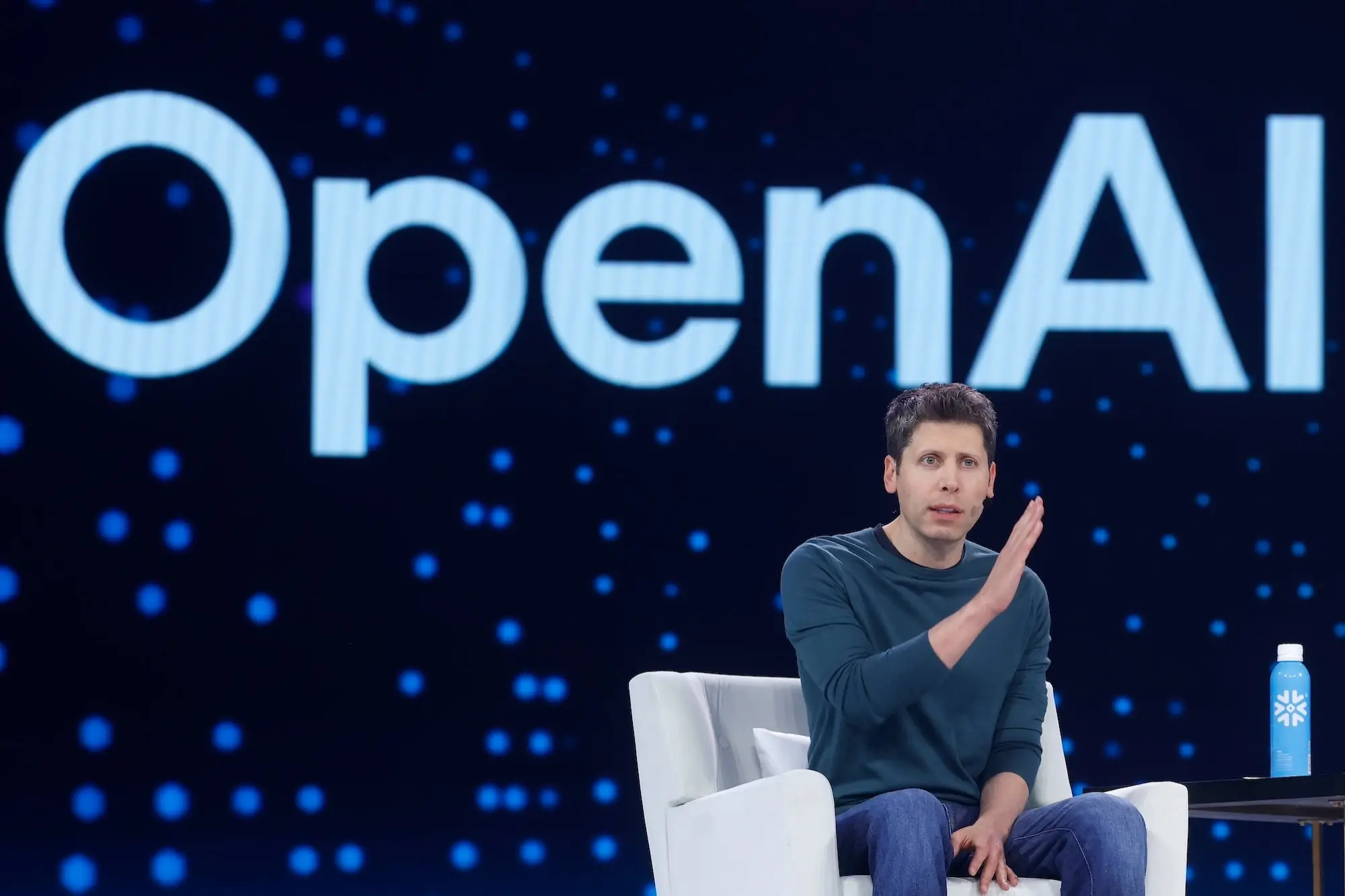 OpenAI's Secret Jony Ive Project Could Be an AI-Powered Pen
