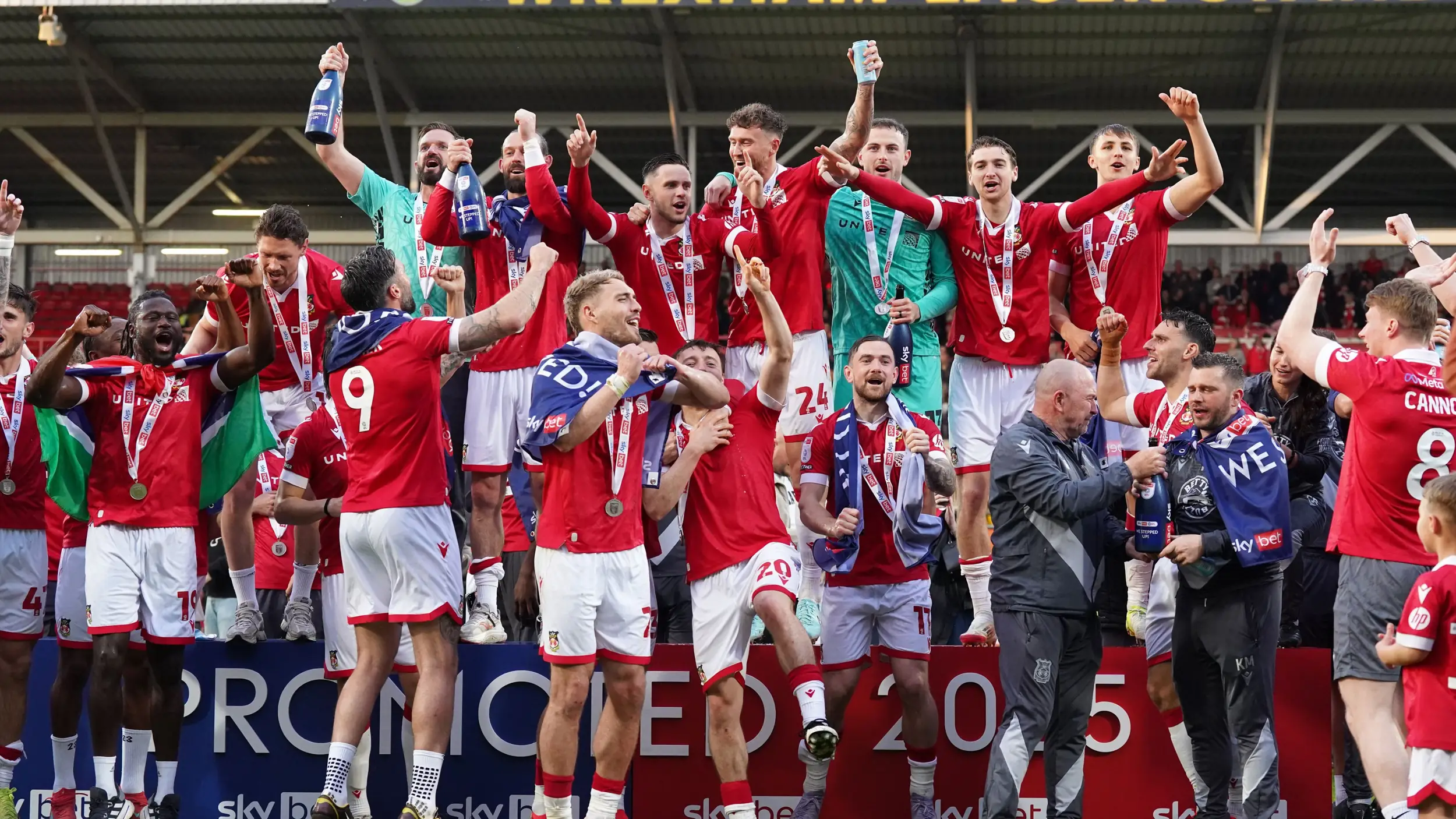 Former USMNT striker Herculez Gomez advocates for club ownership model over MLS franchise system