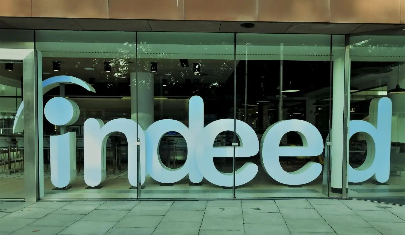 Indeed e Glassdoor cortam 1,3 mil postos e aumentam foco em IA