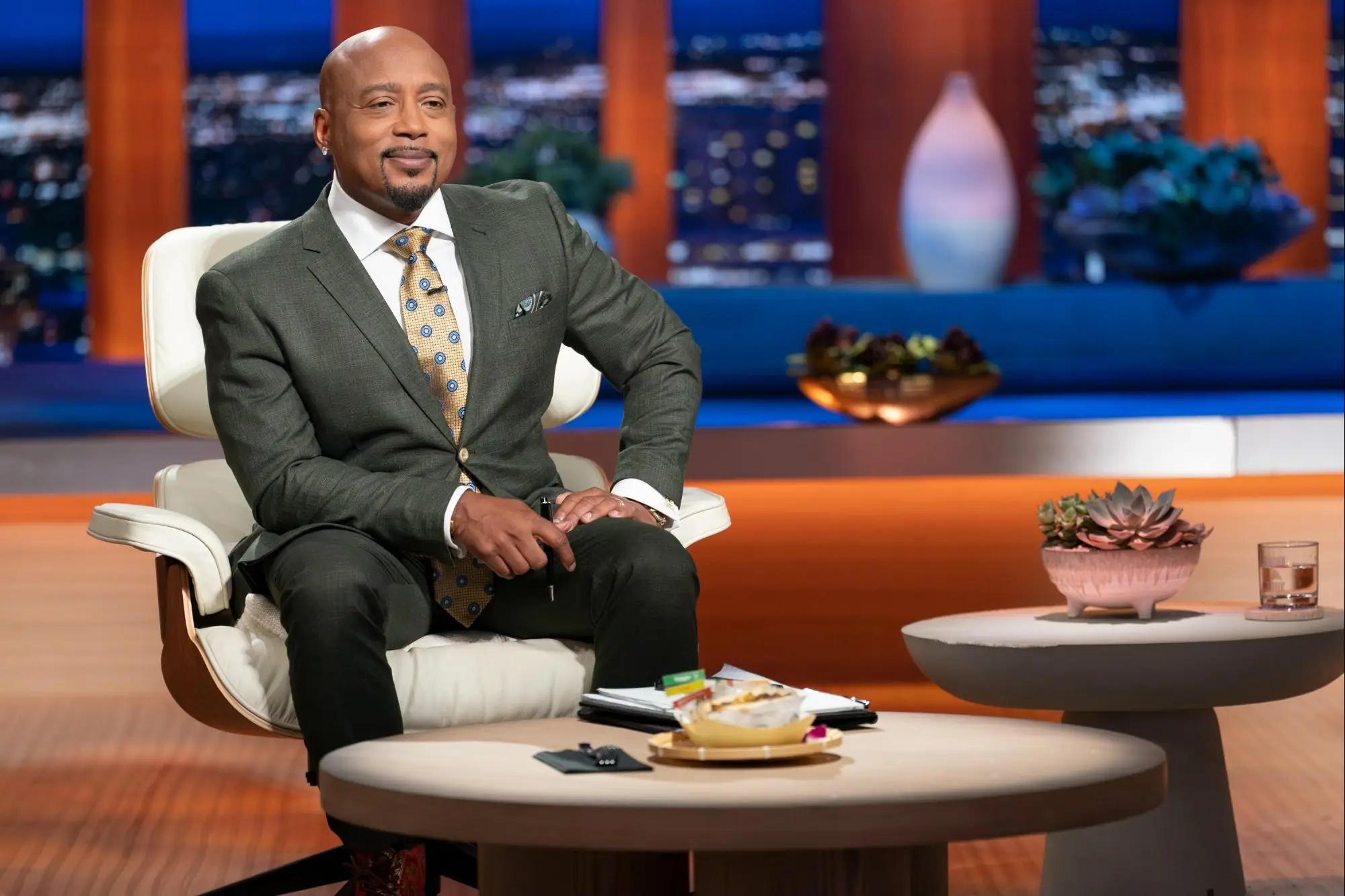 'He's Doing More Business Than All the Sharks Combined': How Crash Champions' CEO Grew From One Location to $3 Billion in Revenue — and a Mentorship From Daymond John