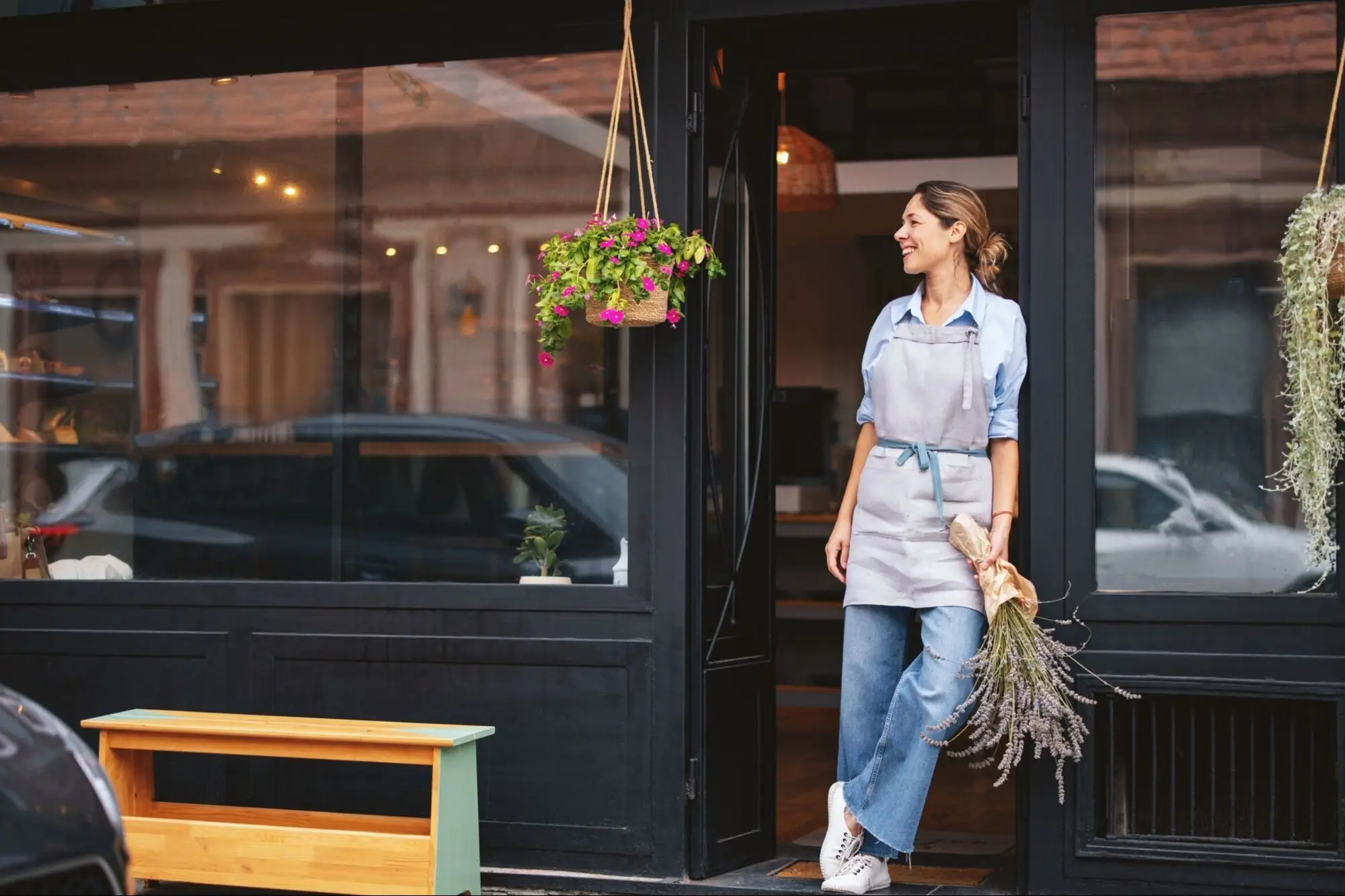 I've Worked With 10,000+ Brick-and-Mortar Retailers. Here's What Actually Makes Stores Win