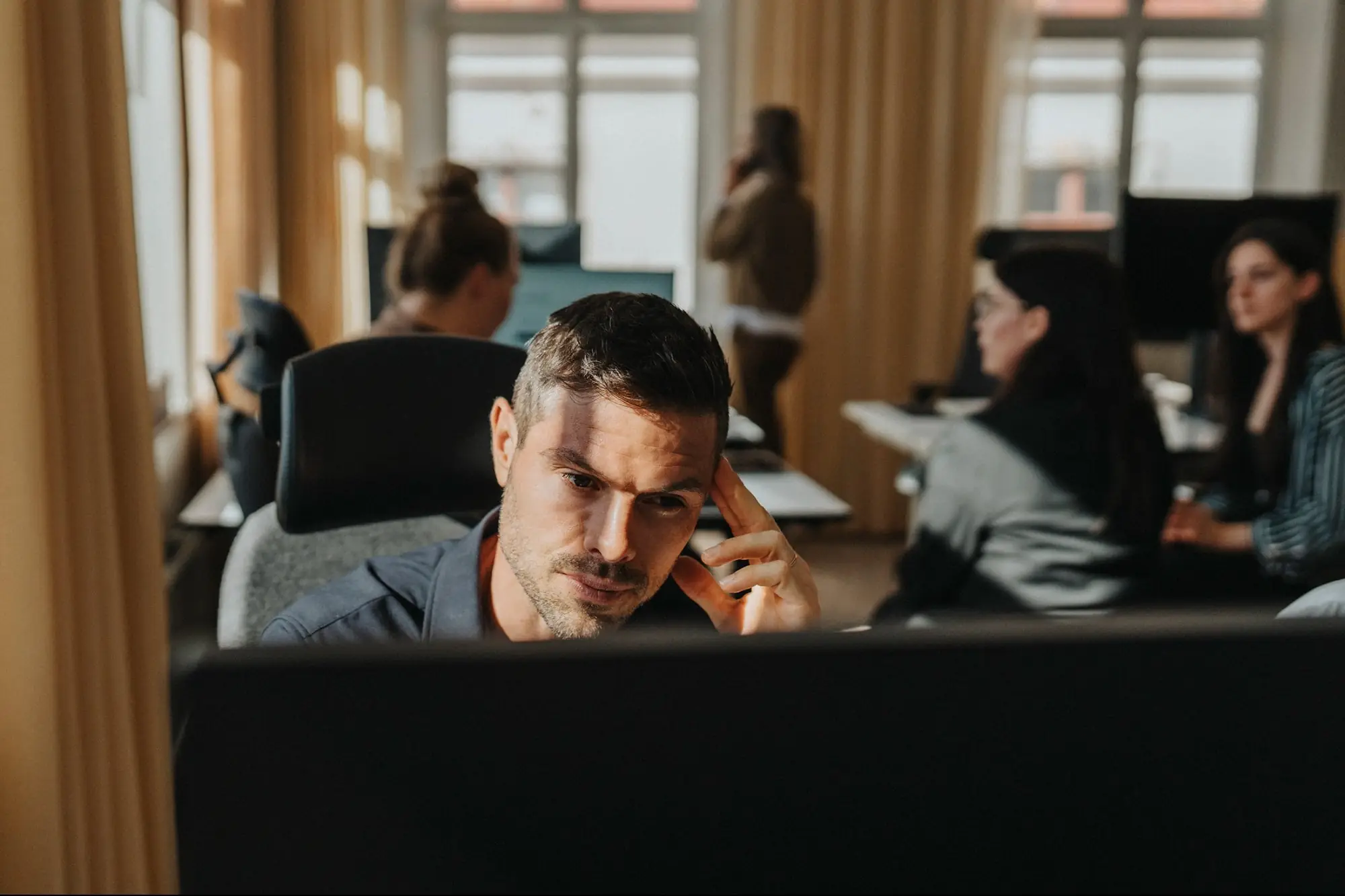 Your Business Strategy Suddenly Stopped Working. Here's How to Pivot Without Panicking.