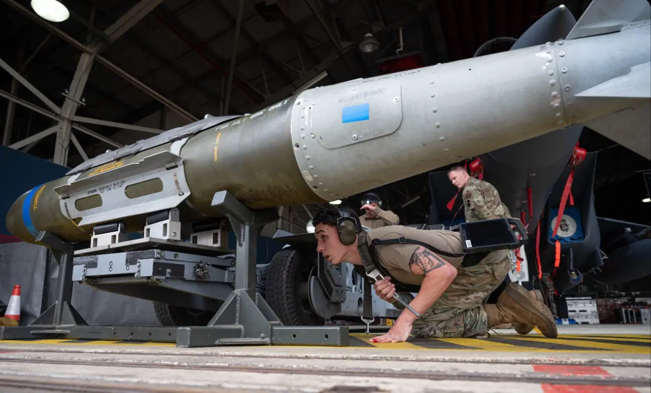 Iran and the DIB with SecAF Frank Kendall