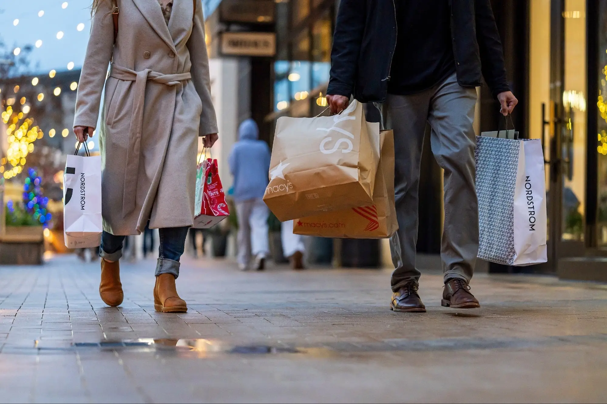 In-Person Shopping Made a Comeback This Holiday Season, According to a New Report. Here's How Much Buyers Spent in Stores.