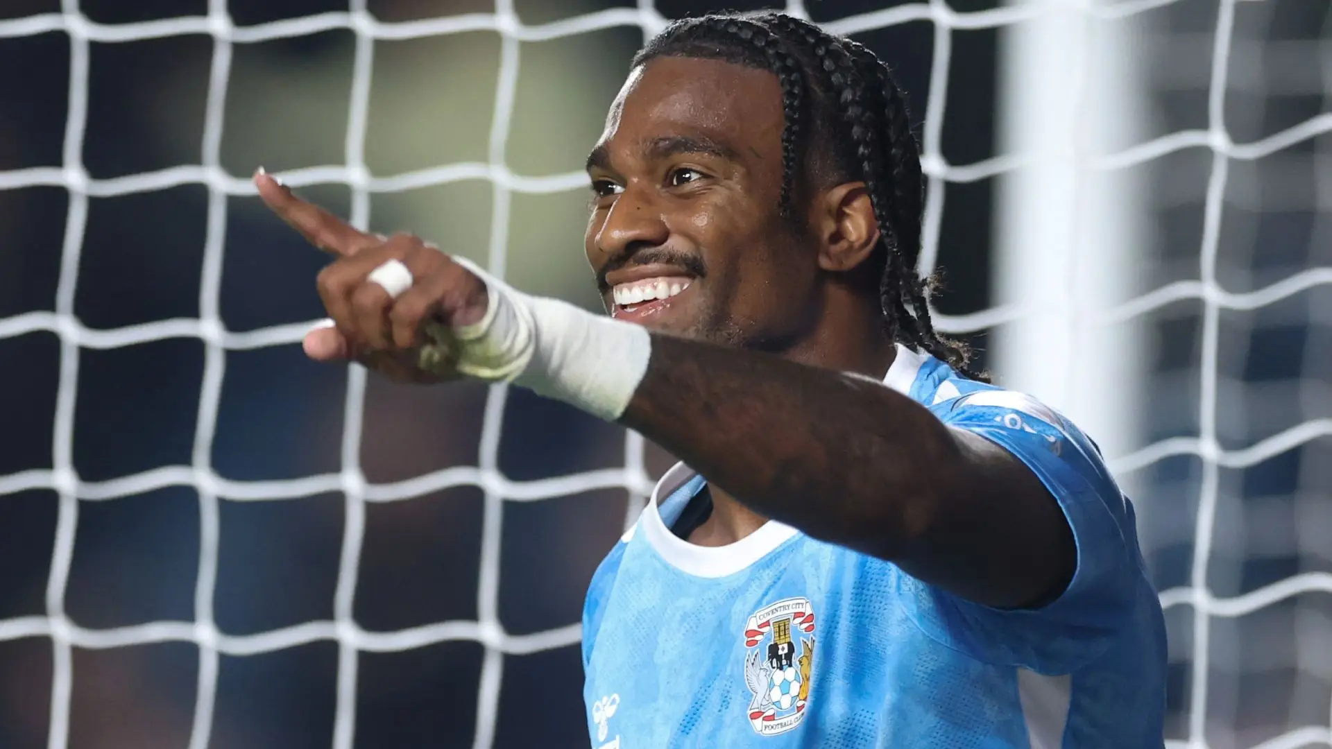 Frank Lampard praised for key Haji Wright position adjustment as USMNT striker is advised to stay & 'be the man to get Coventry City to the Premier League'