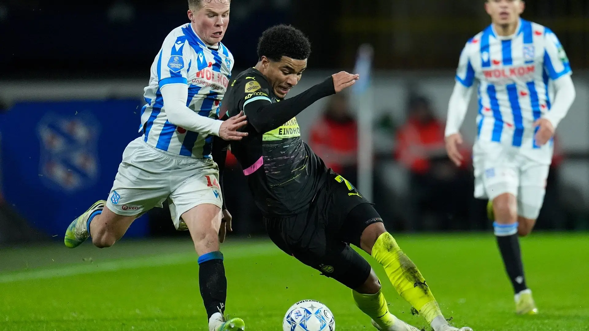 USMNT's Malik Tillman and Ricardo Pepi stunned as Eredivisie-leading PSV lose to mid-table side SC Heerenveen