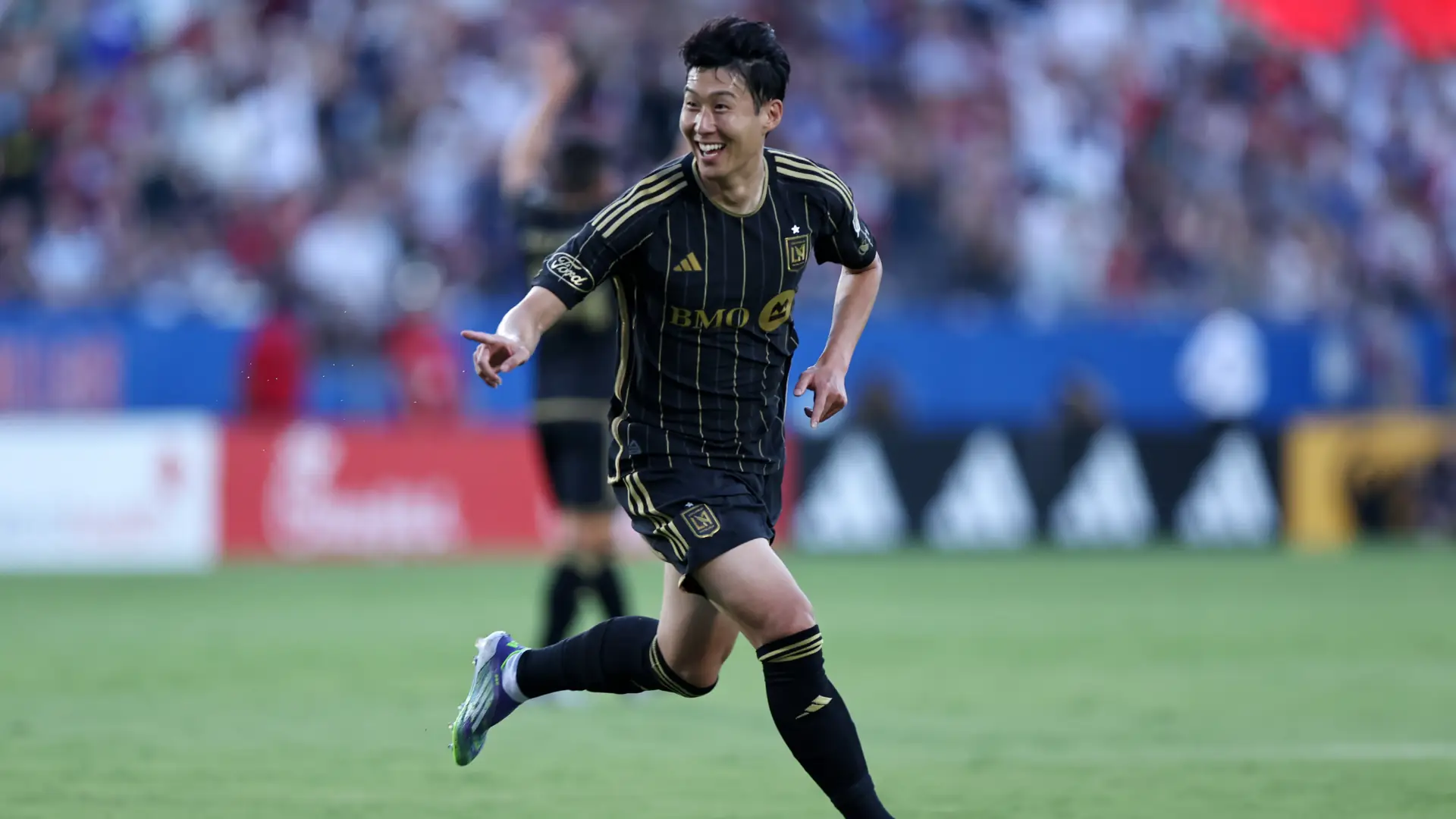 WATCH: LAFC's Son Heung-Min buries Lionel Messi-esque free kick for first goal in MLS