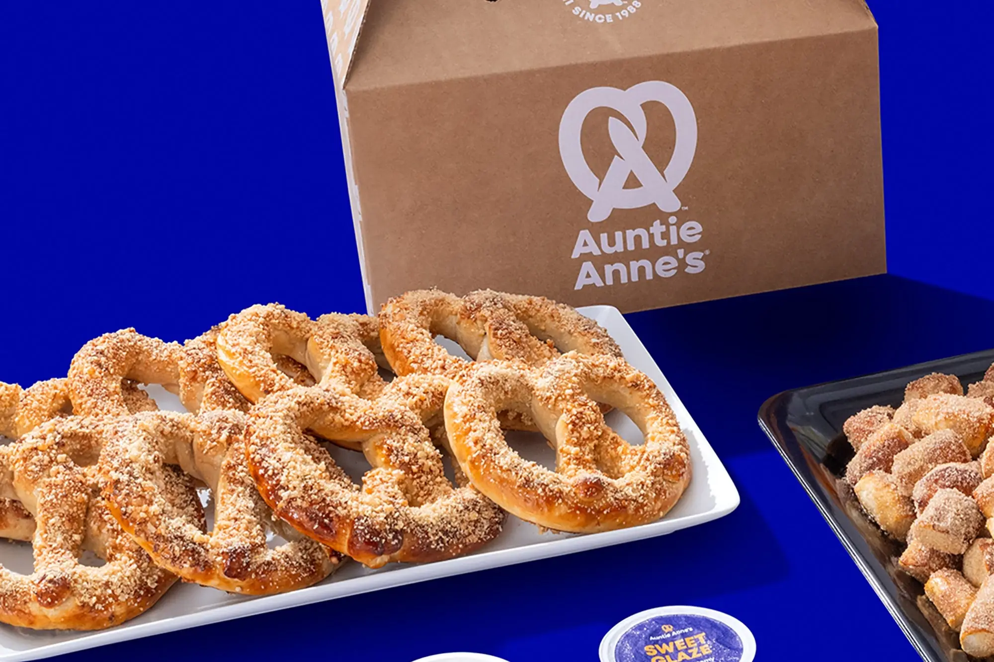 This Franchisee Made $2.2 Million From a Tiny Pretzel Stand. Here's His Secret.