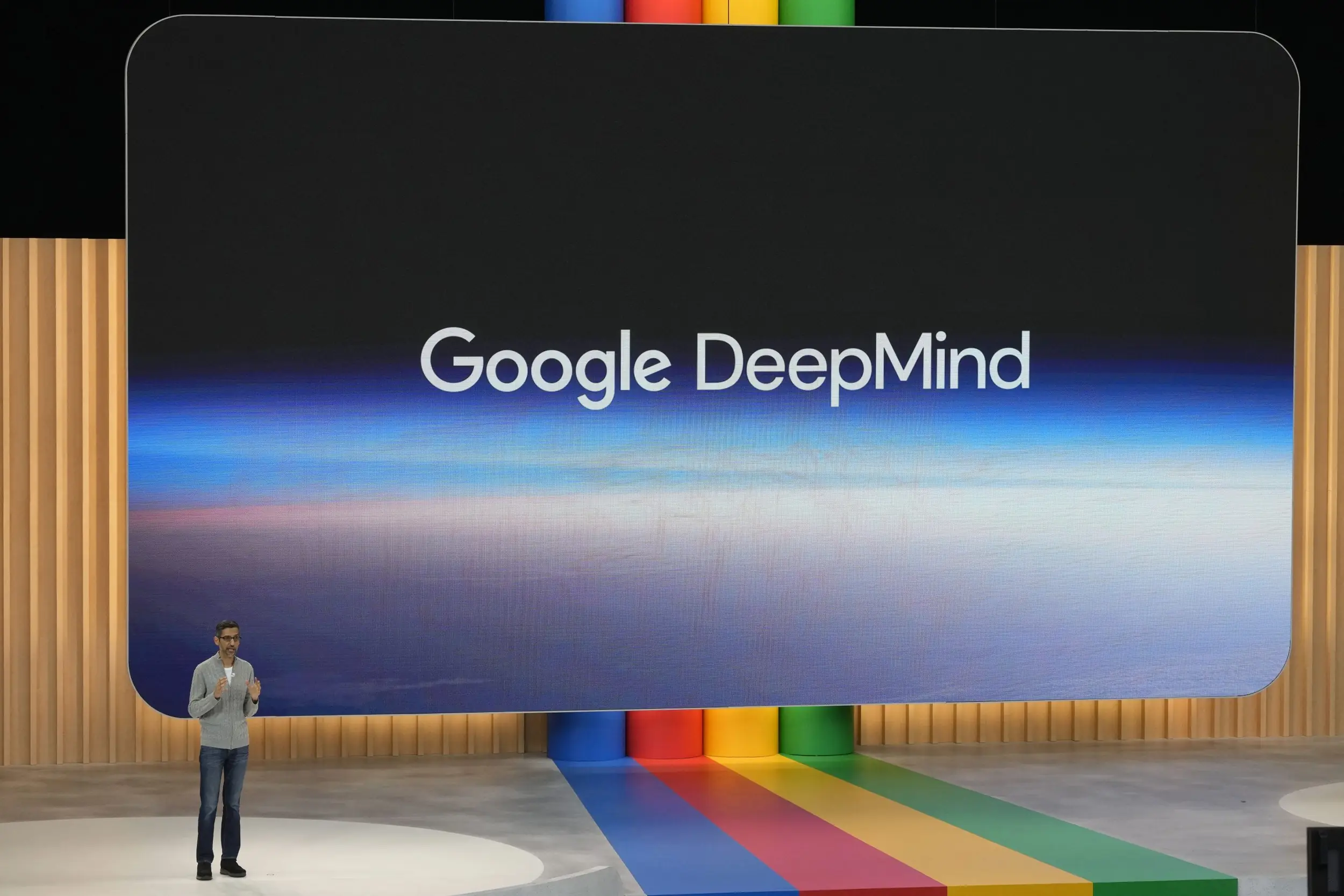 How to Use Google's Deep Research, Learn About and NotebookLM Together