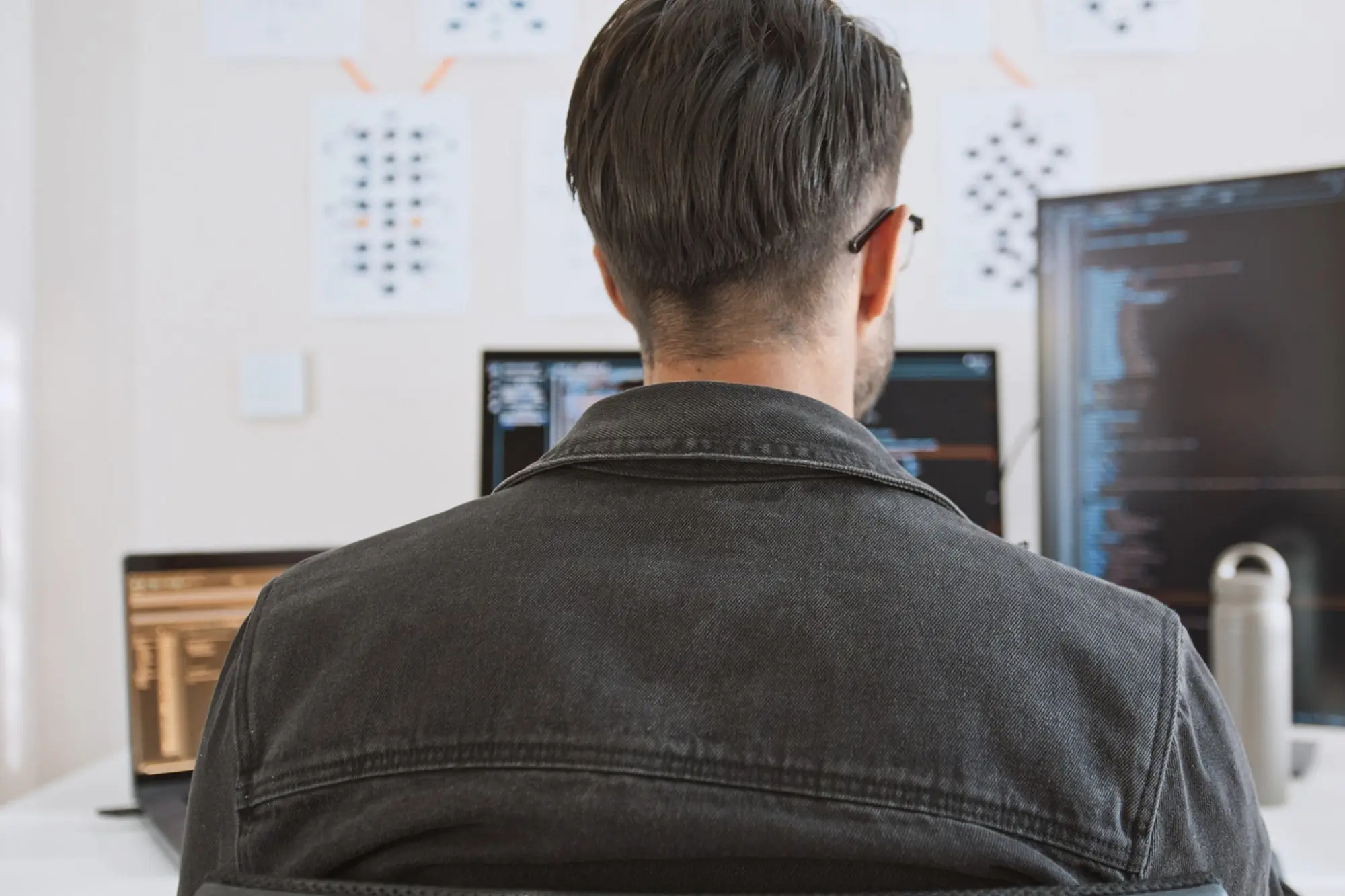 My Employee Used AI to Ask for a Raise. So I Used AI to Say No — Here's What Happened Next