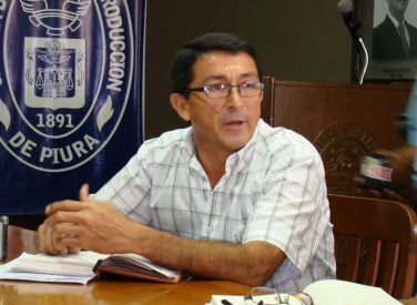 Citan a alcalde de Chulucanas por presuntas irregularidades en obras y uso de maquinaria