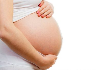 La cafeína en el embarazo se relaciona con el aumento de peso infantil