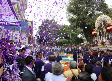 [Fotos] Así se vivió la procesión del Señor de los Milagros en Piura