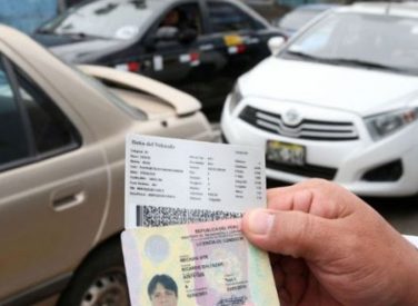 Gobierno extiende vigencia de licencia de conducir ‘clase A’