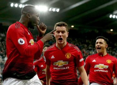 Copa FA: Manchester United venció 2-0 a Reading avanzó a la cuarta ronda