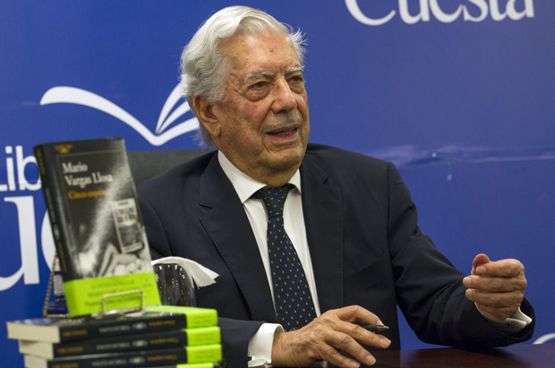 Feria de libro de Lima en honor a Mario Vargas Llosa