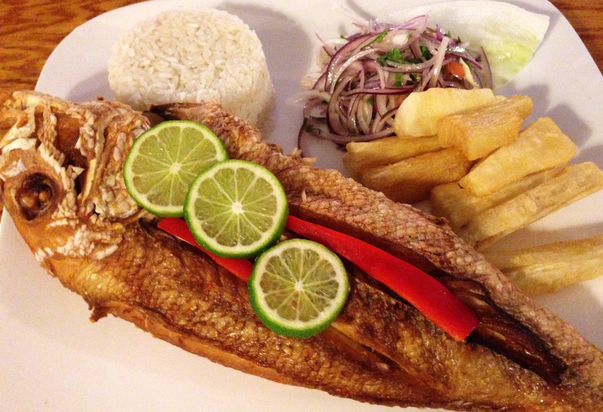 Trucha frita, el delicioso y nutritivo plato de la sierra que tienes que  probar - Diario El Tiempo Piura