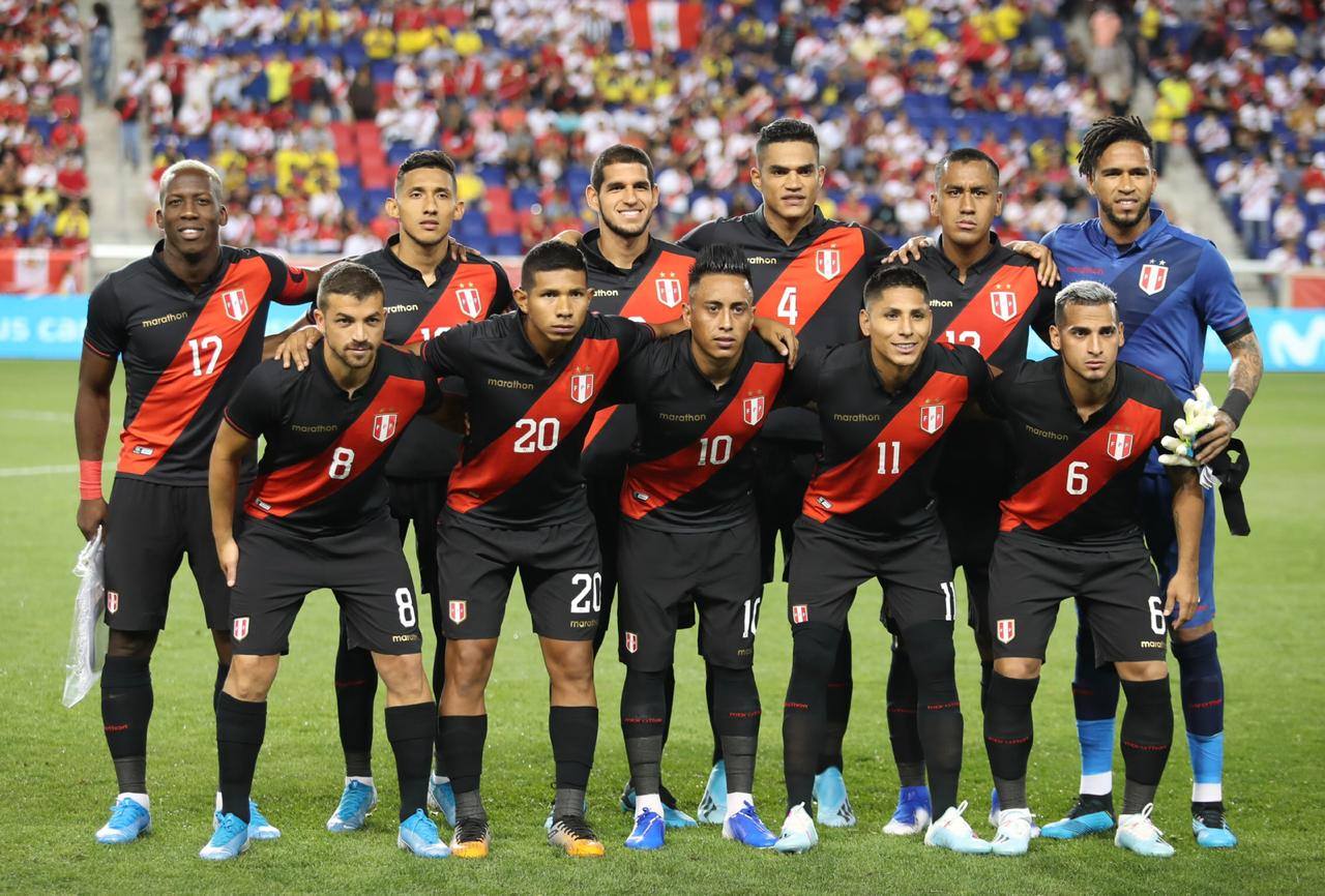 Ricardo Gareca hará tres cambios para enfrentar a Brasil este martes