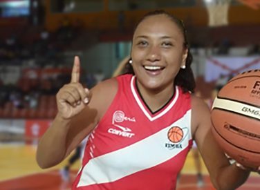 Olinka Arcelles jugará mundial de básquet en Valencia