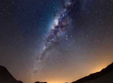 Vía Láctea podría albergar más de 30 civilizaciones extraterrestres inteligentes, según estudio