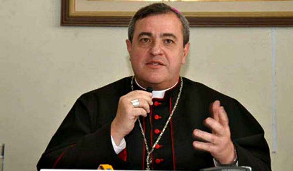 Arzobispo José Eguren: “En Semana Santa surge la esperanza de saber que Dios nos ama”