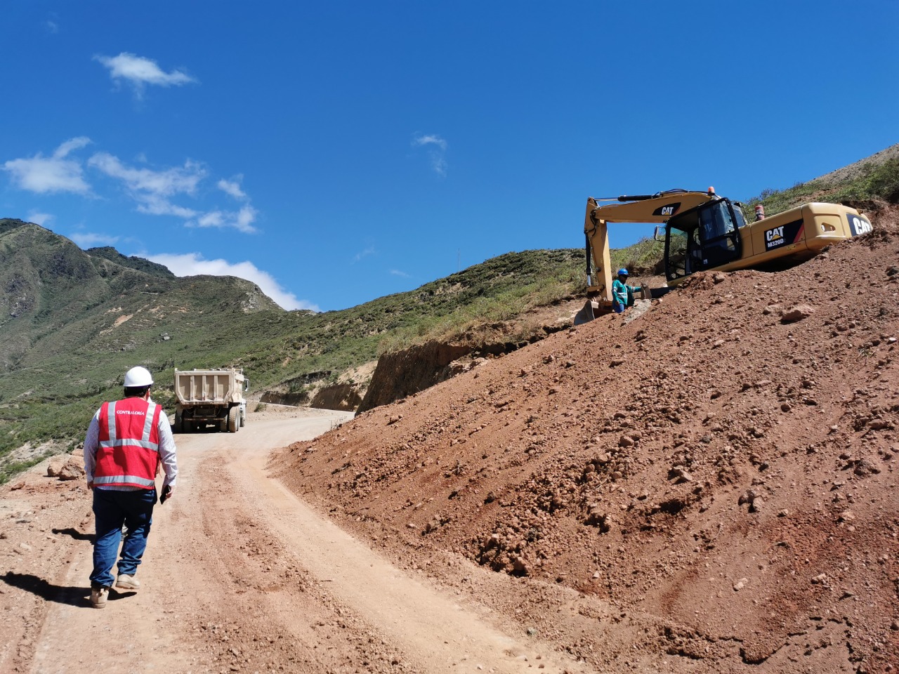 Municipalidad de Huarmaca pagó S/ 2.2 millones en exceso por rehabilitación de camino vecinal