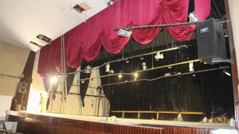 Gloria y tragedia de un teatro piurano
