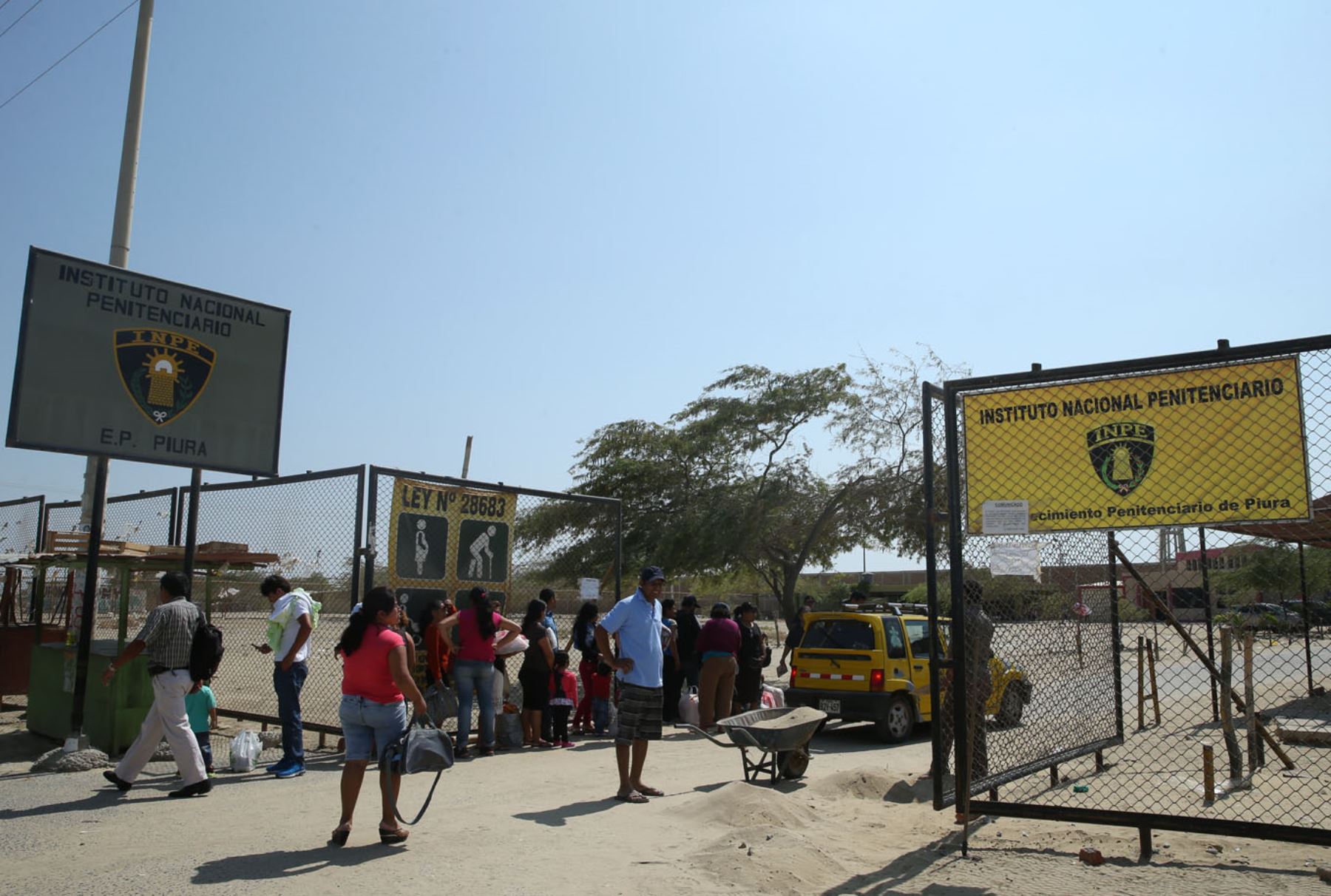 Piura: Centenares de internos no se bañan por falta de agua potable