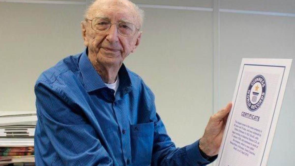 Viral | Anciano rompe récord Guinness por trabajar 84 años en misma empresa | Brasil - El Tiempo