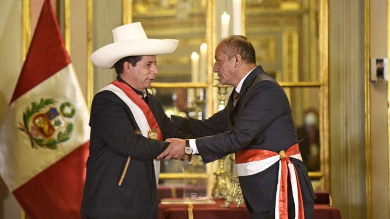Juan Silva dijo a la Fiscalía que le ofrecieron cargo de ministro por teléfono
