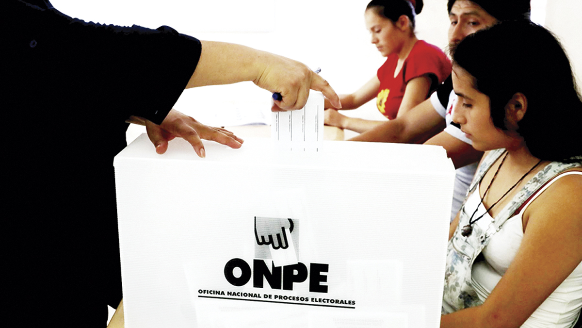 candidatos con antecedentes Piura