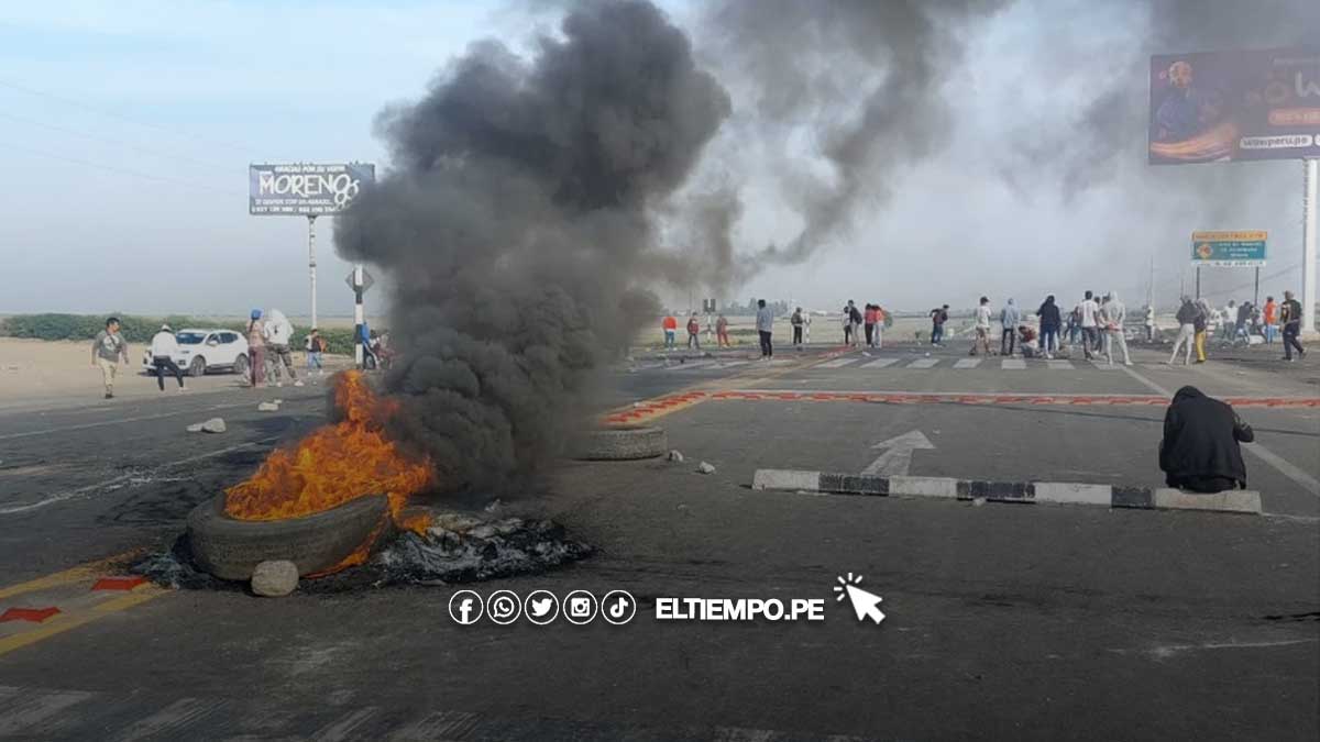 Bloqueos en carreteras  paralizan el 80% de buses en el país