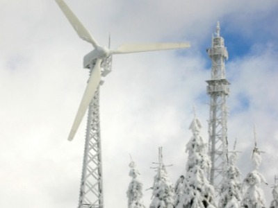 Control system to optimize cold climate wind turbine performance