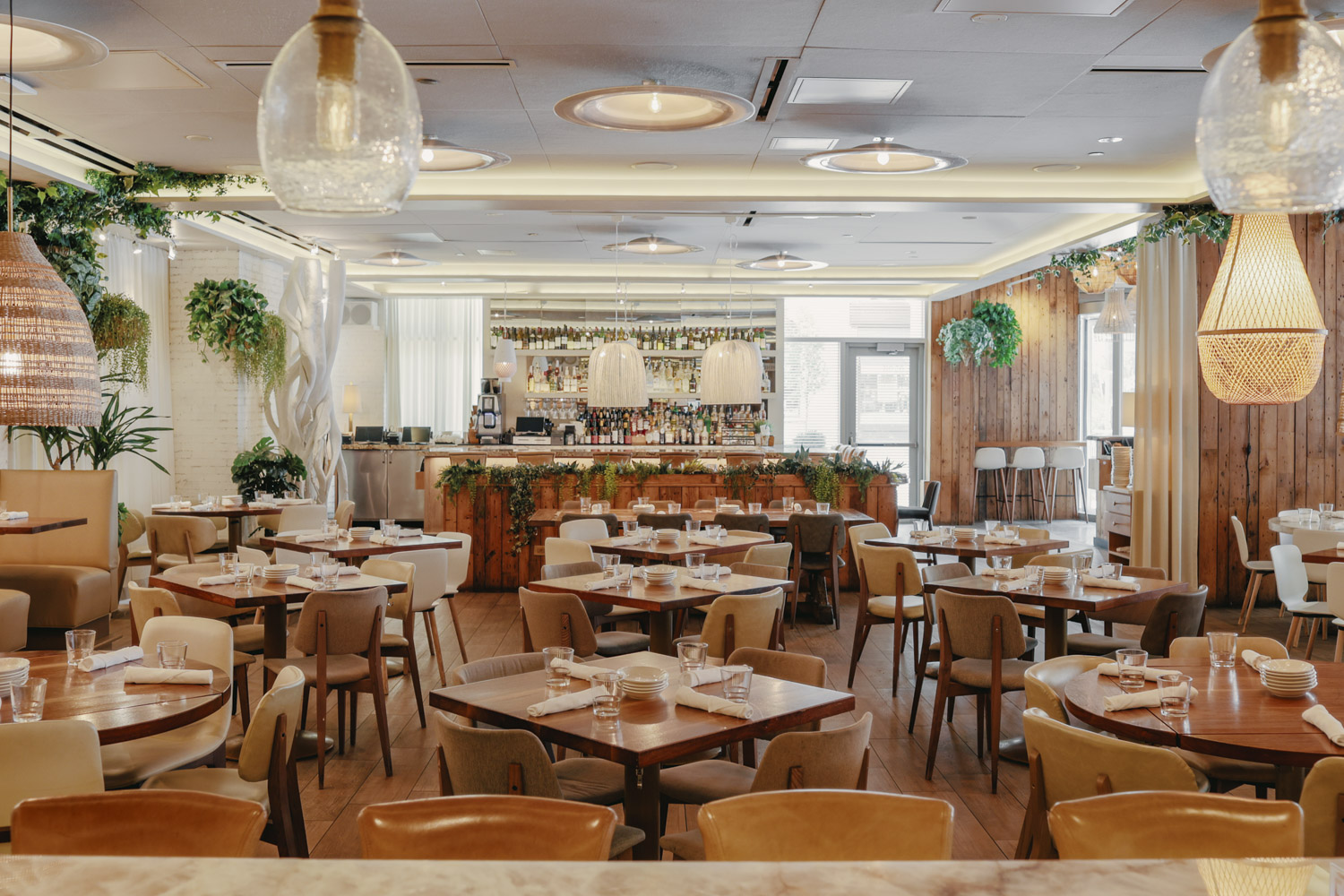 We're Hiring! Ema Restaurants