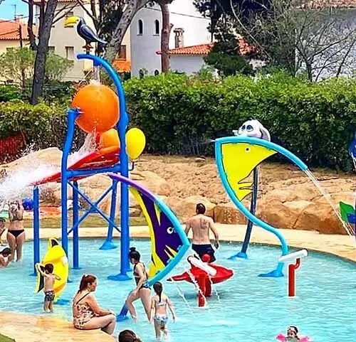 Polgun animation for kid’s splash zone Ani Crab — view 2 of 4
