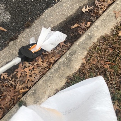 Trash near 12217, Asbury Drive, Tantallon Hills, Piscataway Hills, Fort Washington, Prince George's County, Maryland, 20744, United States