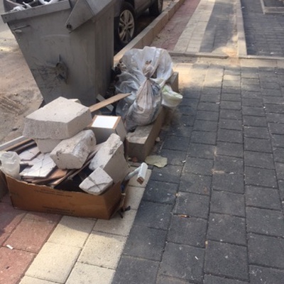 Trash near İpekçilik Caddesi, Karaağaç Mahallesi, Yıldırım, Bursa, Marmara Region, 16230, Turkey