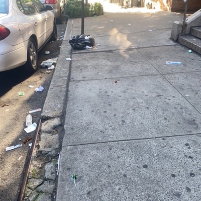 Trash near 125 East 118th Street, Manhattan Community Board 11