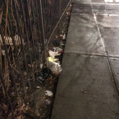 Trash near El Gallo Social Club Inc., East 118th Street, East Harlem, Manhattan Community Board 11, Manhattan, New York County, New York, 10035, United States of America